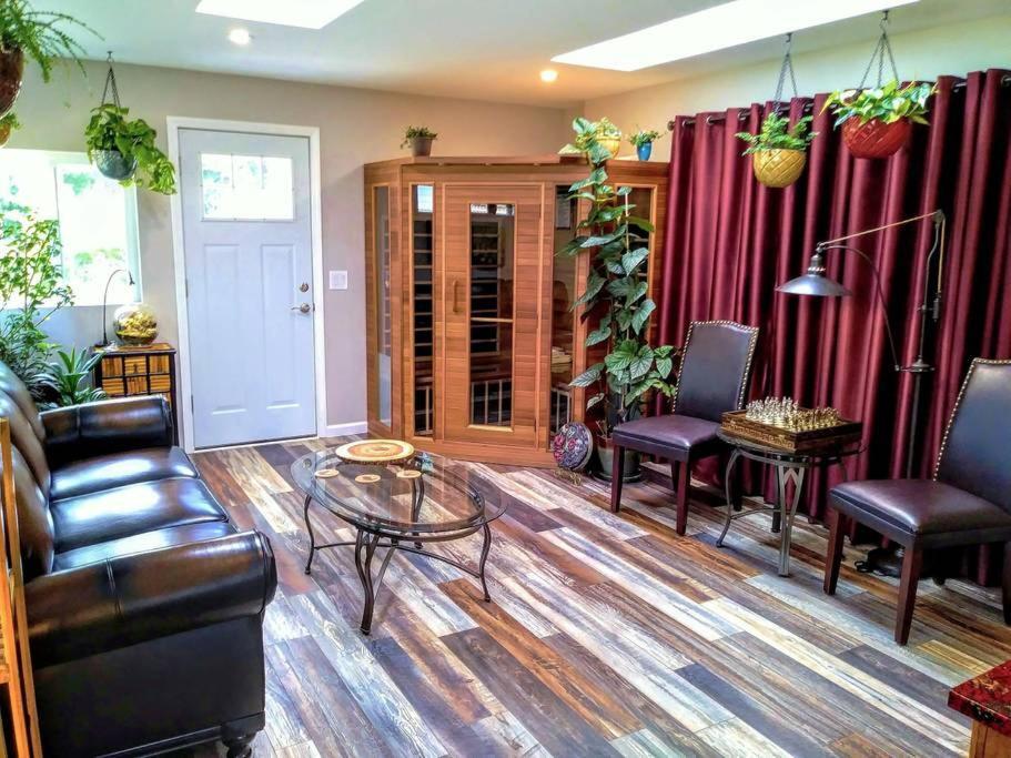 Sauna & Steam Larch Avenue Getaway Villa Port Angeles Buitenkant foto